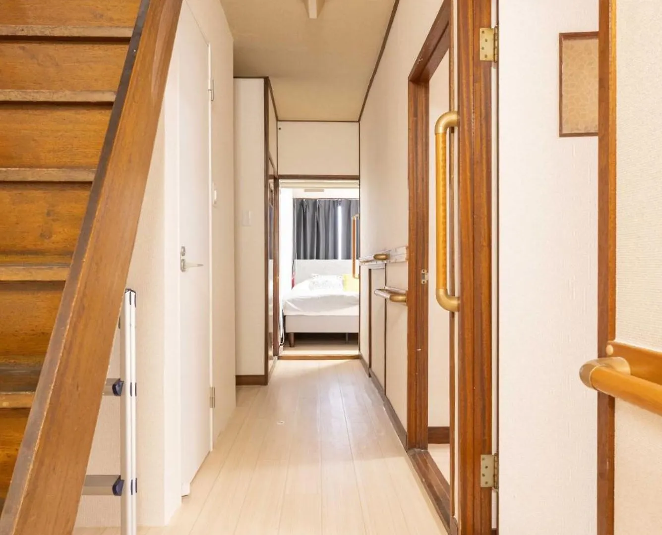 Higashi Komagata Building 2F3F Hk23 Tokyo