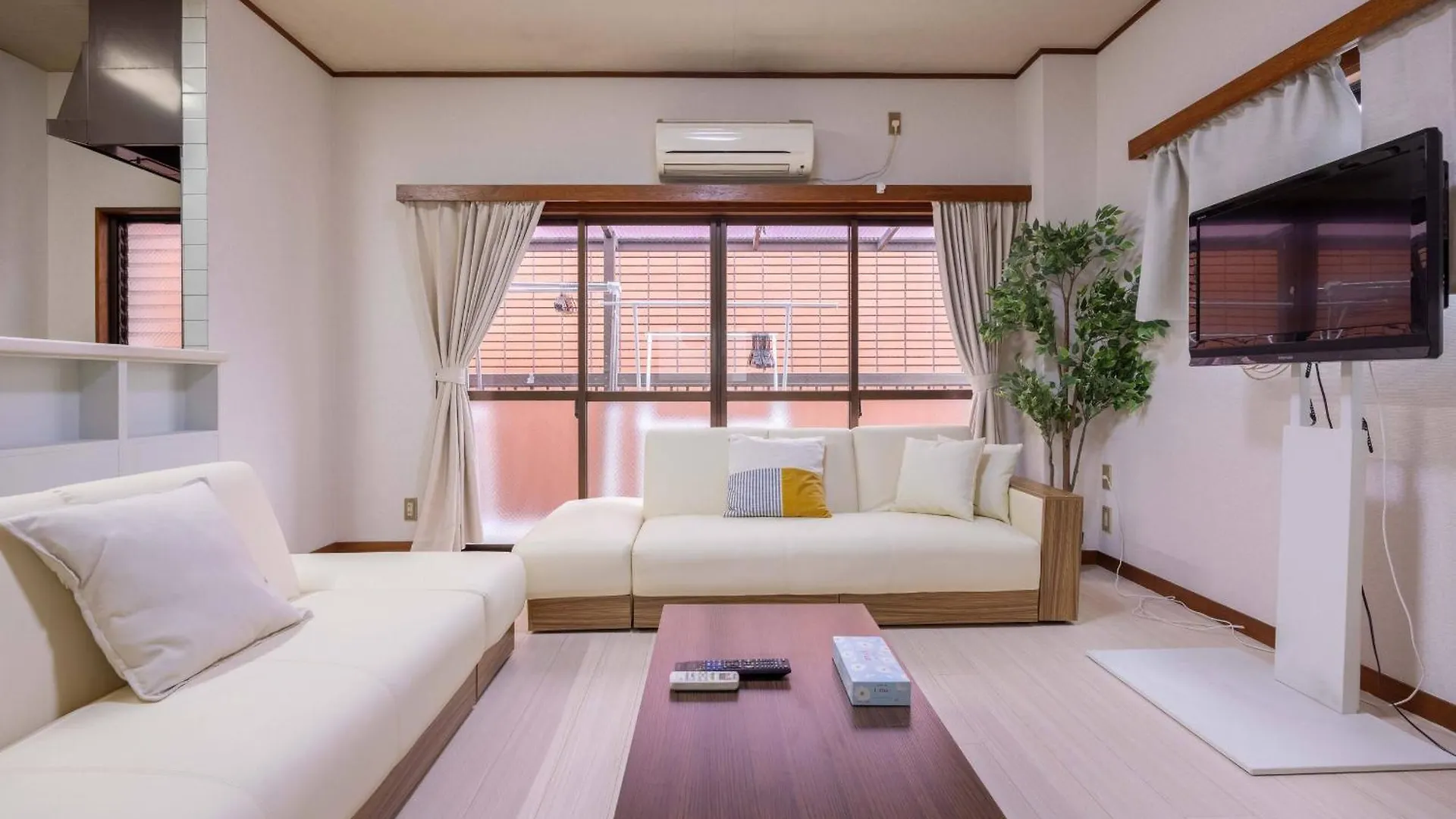 Higashi Komagata Building 2F3F Hk23 Tokyo Apartment